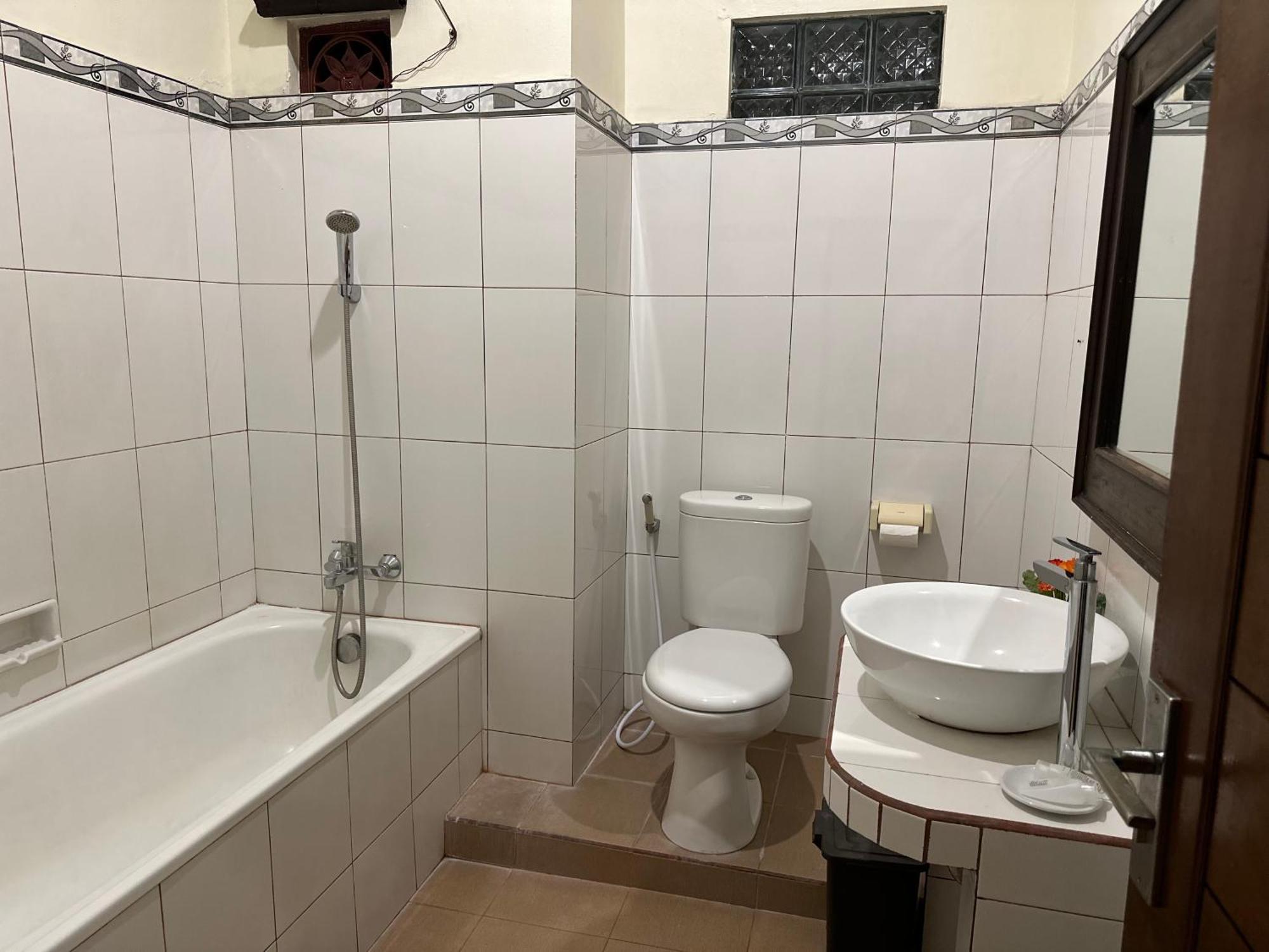 Brata Inn Ubud מראה חיצוני תמונה